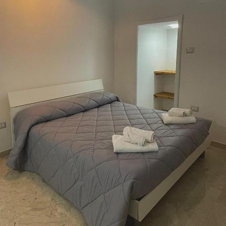La Casa A Fianco Apartment มาร์ตินาฟรังกา ภายนอก รูปภาพ