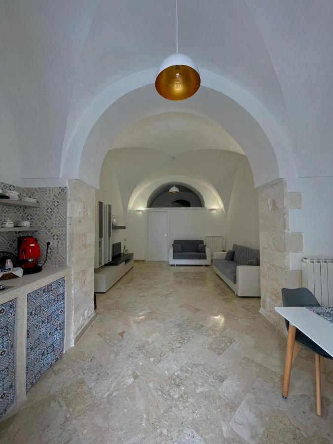 La Casa A Fianco Apartment มาร์ตินาฟรังกา ภายนอก รูปภาพ